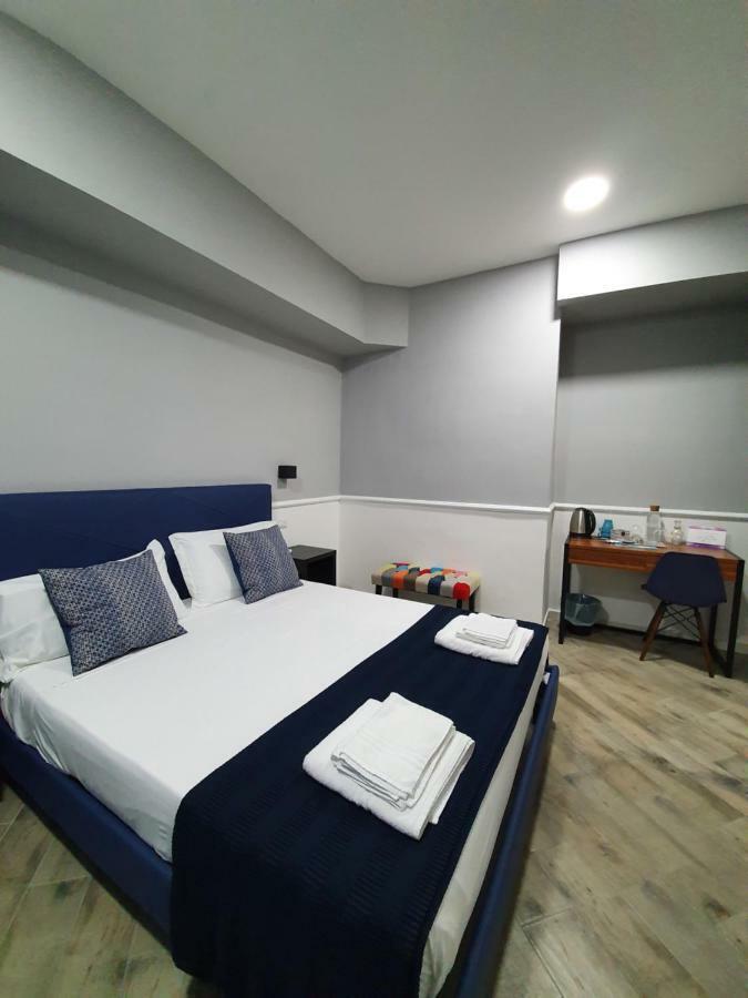 Dimorra Boutique Rooms Naples Exterior photo